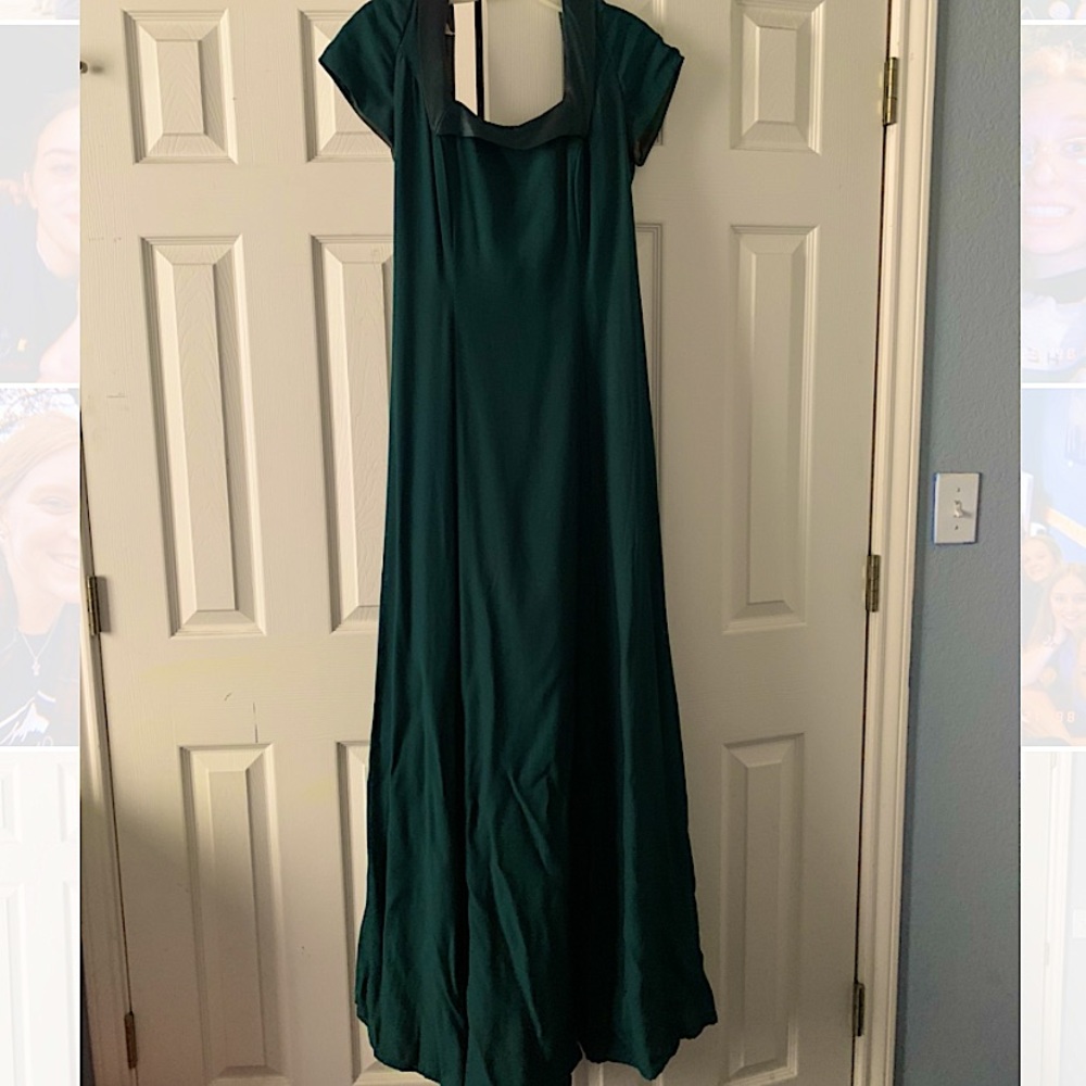 Vintage dark green dress, 1980’s style prom.